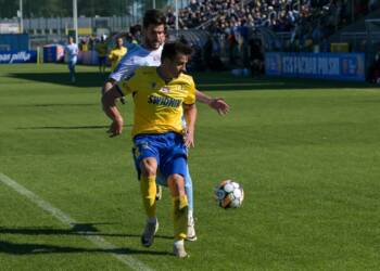 III liga: Avia lepsza od Czarnych, Stal poszła Naprzód 2 EAttachments89777789b80fe240f7c3c319af2be41da0c6d82 xl