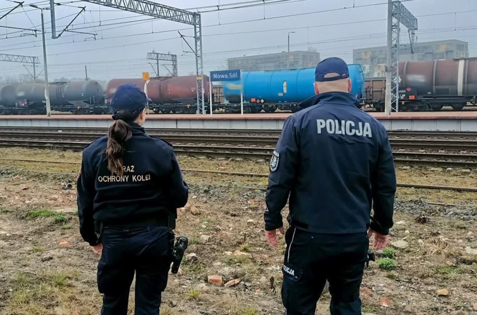 Bezpieczeństwo przede wszystkim. Więcej patroli na terenach kolejowych