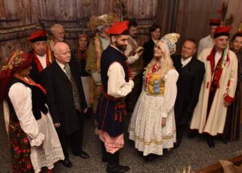 EAttachments9050457c45e940b0cf14801e1b5e3773a7ccba5 xl 1