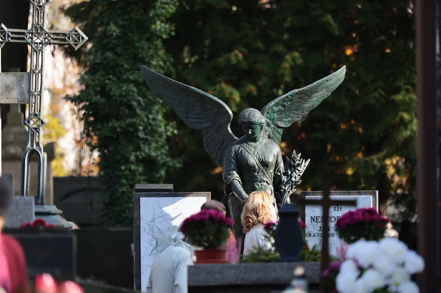 Trzeci dzień kwesty. Zbieramy na renowację zabytkowych nagrobków na ul. Lipowej 3 EAttachments90506324ca9d9d32f03b7fe59329dfcf7a8c2e8_xl.jpg