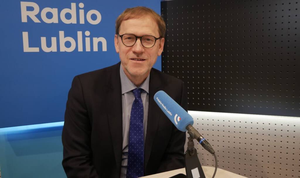 EAttachments90519618b504462b425df79f41a6c3a1e6ea51e xl