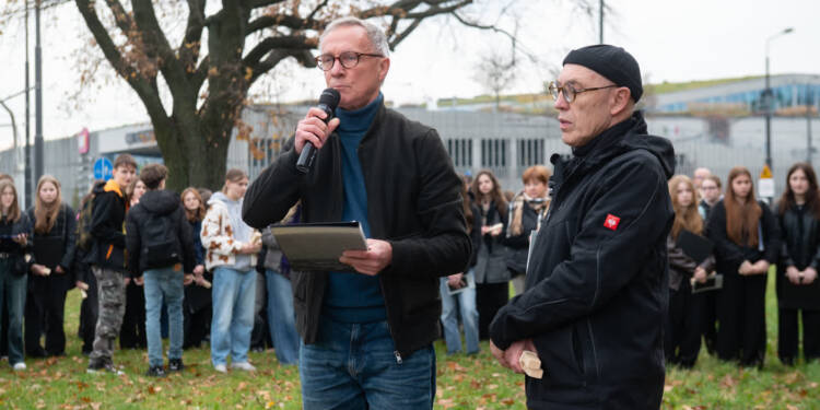 EAttachments9053946fdd392e2b8f22e2c22eb4cec8ec00d87 xl 1