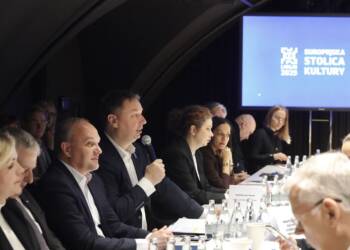 EAttachments9055365cbf76ce020e18b7db081a12179c171c4 xl 1