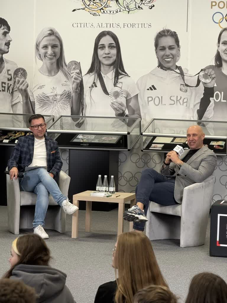 Zajrzeć za kulisy reprezentacji. Spotkanie z lubelską gwiazdą futbolu