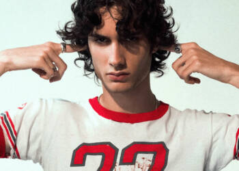 ZAGRANICZNA PŁYTA TYGODNIA - "I Barely Know Her" 2 EAttachments90592224b1c59c7728e2b1cb65f6cb20aaf5cf9 xl