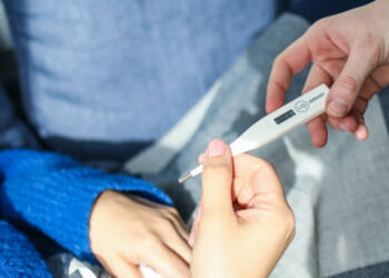 Coraz więcej zachorowań na COVID i grypę. Co radzą lekarze? 9 EAttachments90613080138ddbc4fef9fd4b21fb8976fbf405e xl