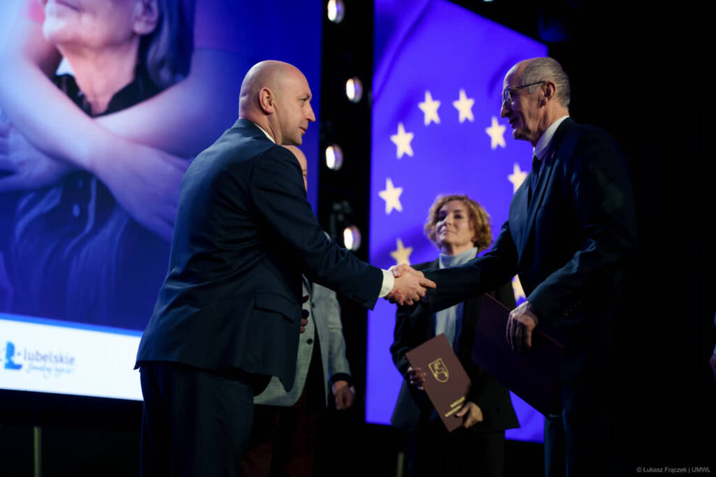 EAttachments90622151e61906cb8854195d1e99ca3ab82396f xl