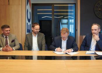 EAttachments9062411399c47fb2df874fe1f81e5e1533a13a9