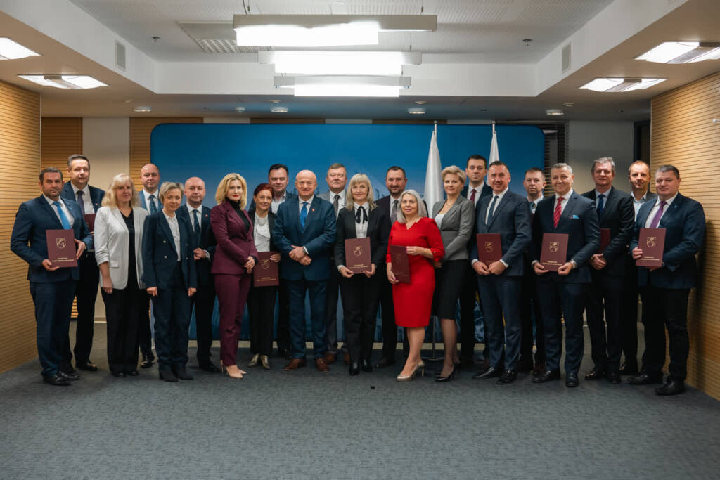 EAttachments9071989c2a27dbc08b51063b46349d5299bbbf7 xl