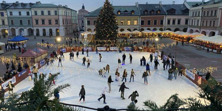 W tym roku nie będzie lodowiska przed zamojskim ratuszem 1 EAttachments90748673bf754a8c83495aab7f2c0b3e9436f8a xl