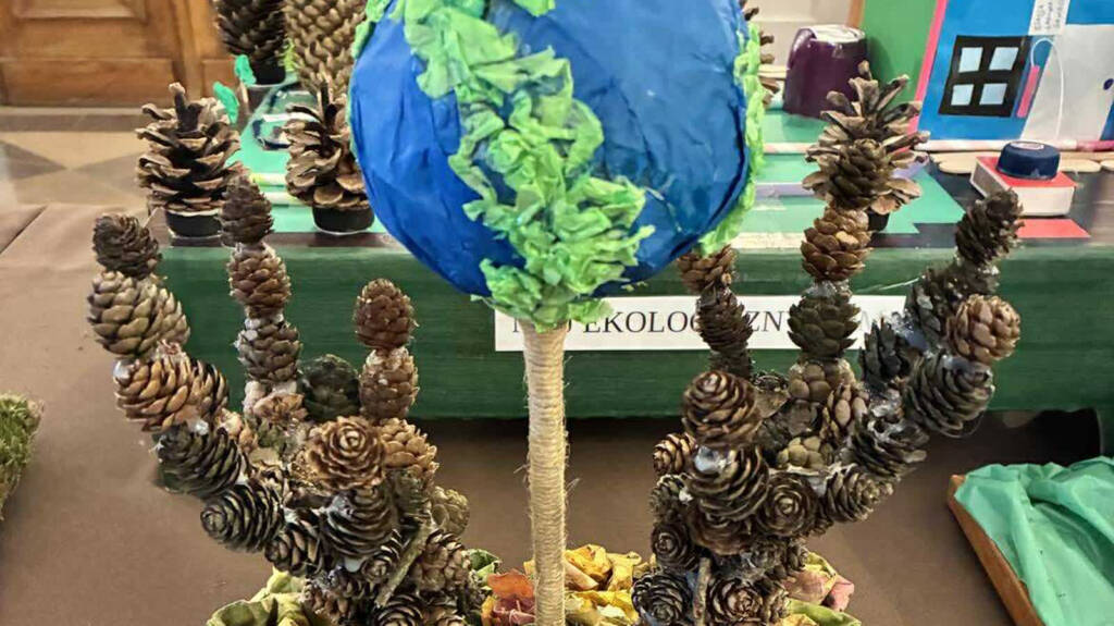 EAttachments9075318fc16e3608ba822ffa2b25b4406efc9ae xl