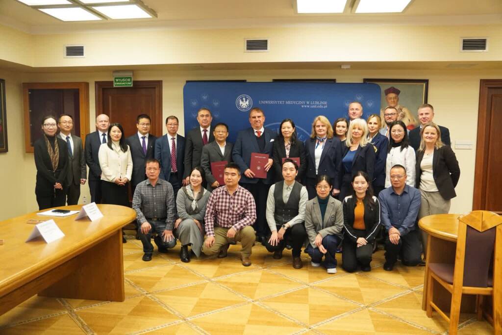 EAttachments90799115e8be9793d345b402cf70eae820f6c81 xl