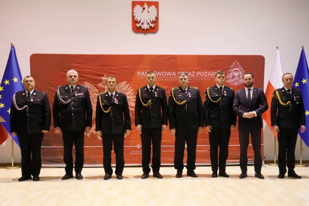 EAttachments9084012a776fa872703b27c6997af660922a8eb xl