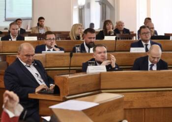 EAttachments9086079c1ea04e161fed27cd2dbf7148e0e9f46 xl