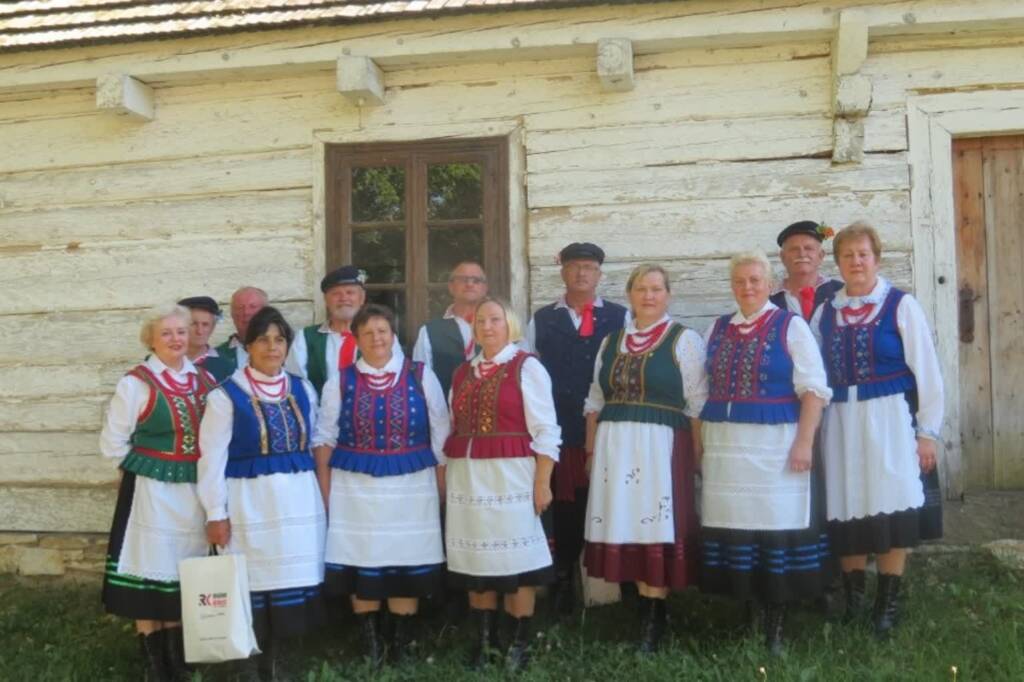 22.11.2025 Etnosfera - spotkanie z zespołem Jaworzanki 1 EAttachments90894863f566b47594285b8b652cb737ef2abb6 xl