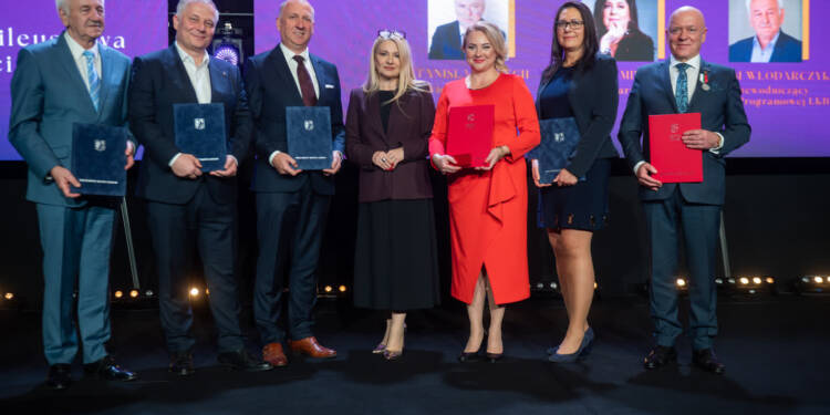 EAttachments909008830803a141e1c80d8a7fb3f8de00a6c6b xl