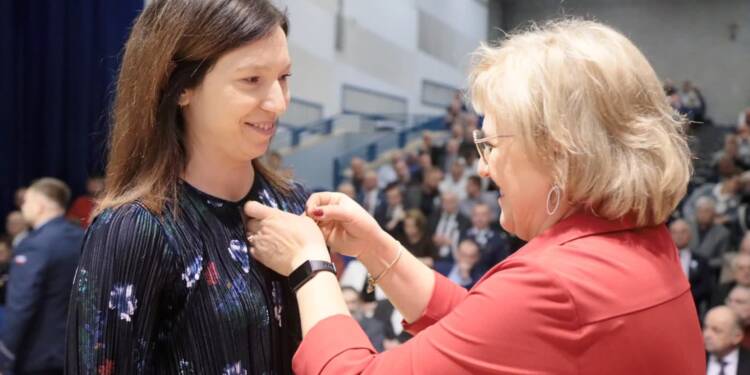 EAttachments909132069b67e9f9cd16583605d8d8999f59f54 xl 1