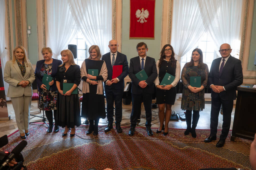 EAttachments9094336640889e7a87a3bdd029e788e07b139e2 xl 1