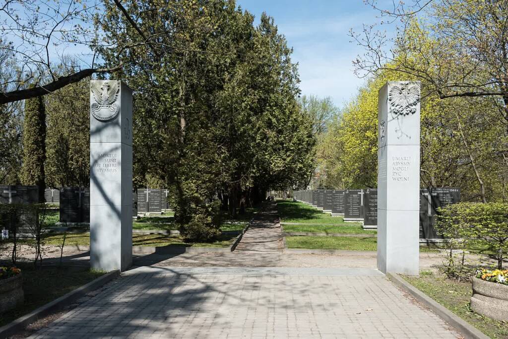 25.11.2025 Ekspresem przez historię 1 EAttachments90955102709ae4912c5292aea8ee94dc1efc5ee xl