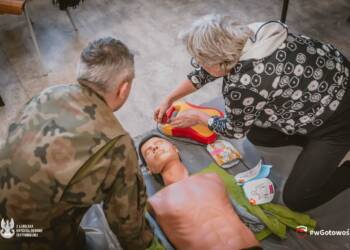 EAttachments90959441f126d49e3190261c26164ba374fcc08 xl