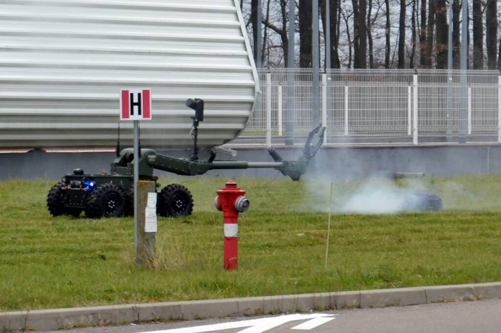 EAttachments9096024810ee860b3525d944702853157345b18 xl