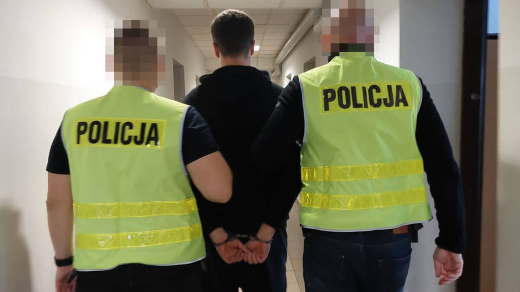 EAttachments90978665ac3d4d8f4369edcc8e5c0087a4d7918 xl