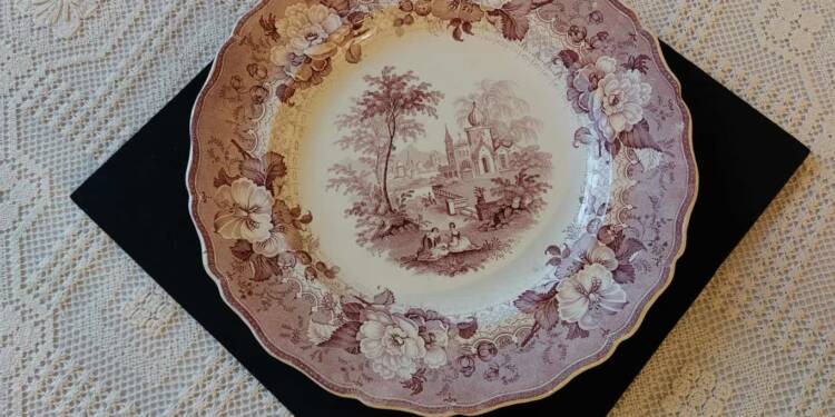 Ślad sympatii dla Polski. XIX-wieczny talerz trafił do Muzeum Czartoryskich w Puławach 1 EAttachments909836142a1ce41ae9cf94ba9121204717b3b0c xl