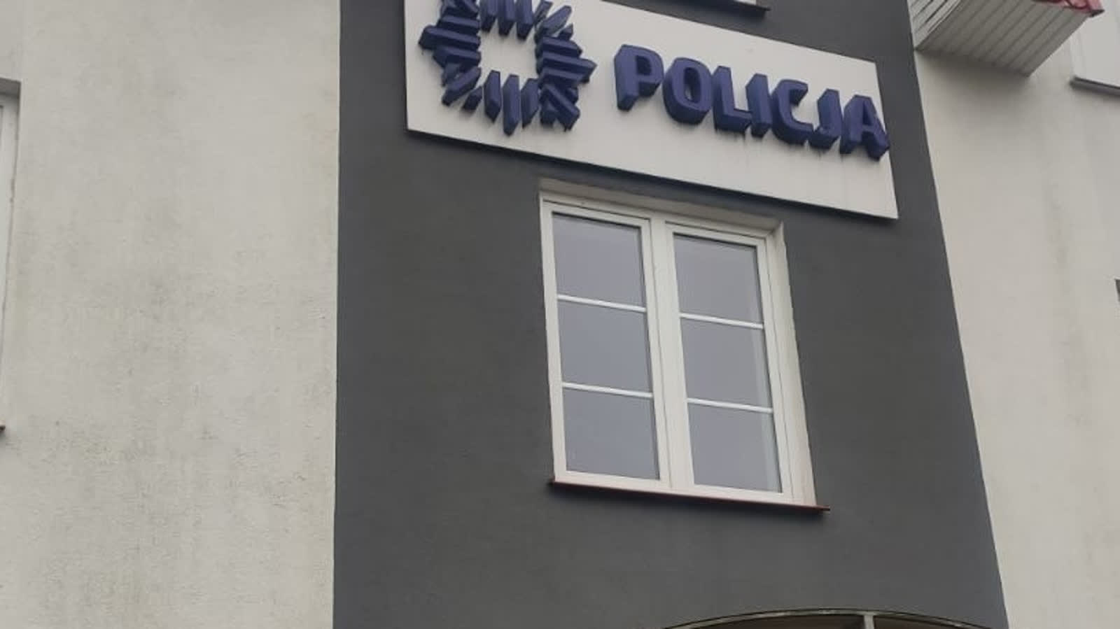 Pijany zniszczył latarnię na granicy. Grozi mu wydalenie z Polski