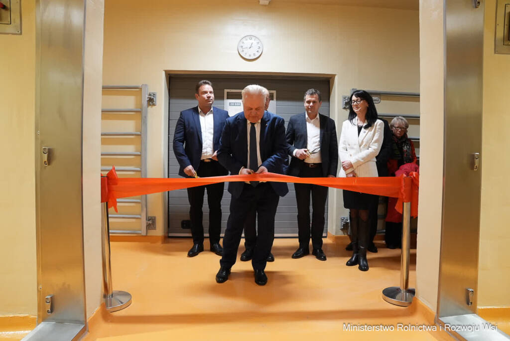 EAttachments9099368b0f231a18b85460d04637a71a7d5d42c xl 1