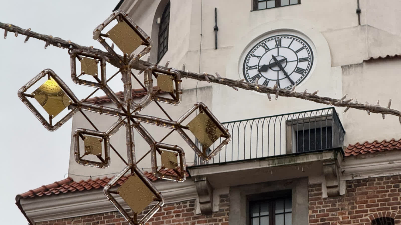 Lublin wcześniej rozbłyśnie świątecznymi iluminacjami. Jutro symboliczne odpalenie choinki