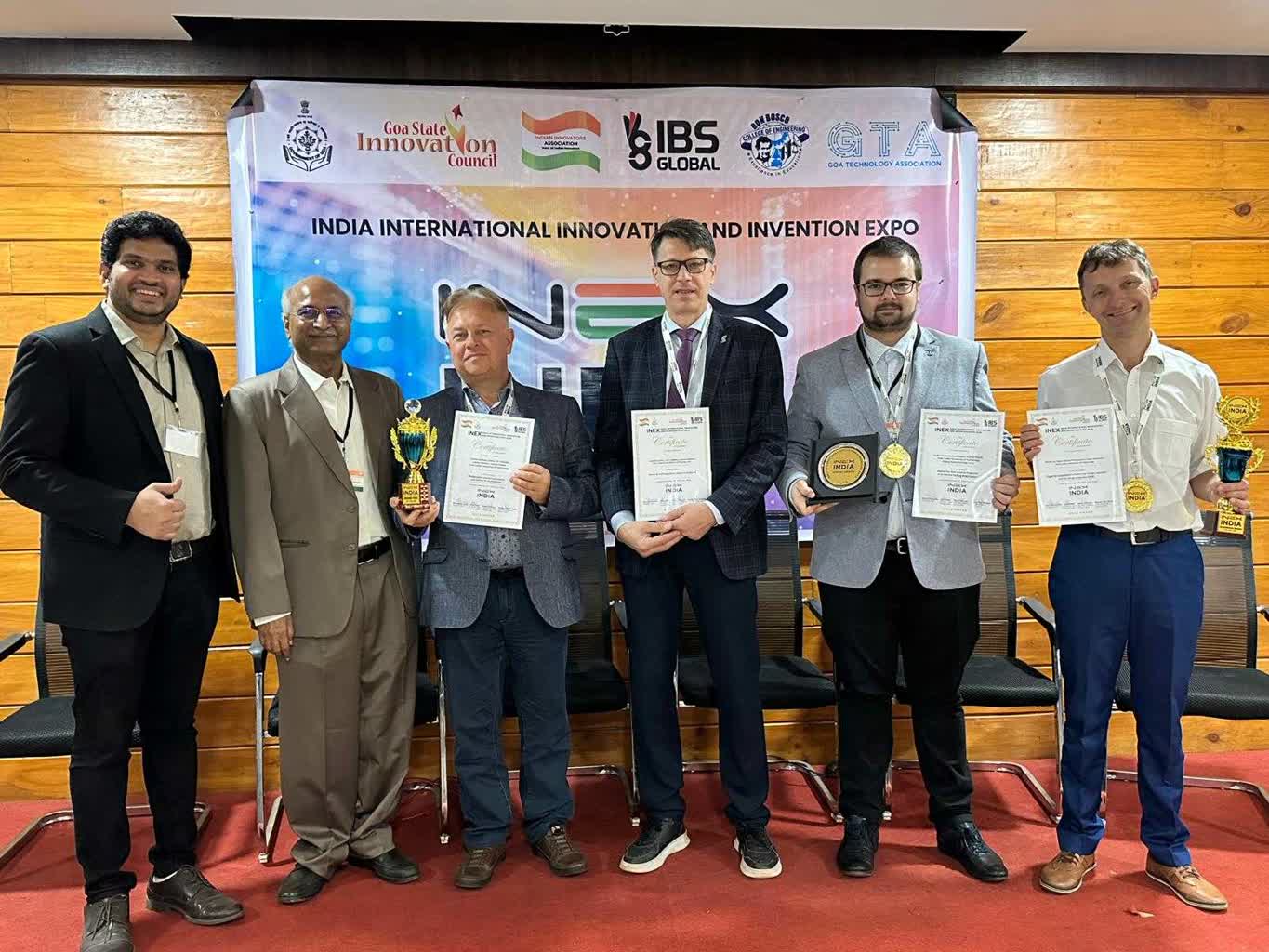 Naukowcy z Politechniki Lubelskiej triumfują! Ich wynalazki podbijają azjatycki kraj! [ZDJĘCIA]