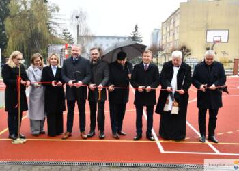 Krasnystaw: nowe boisko wielofunkcyjne oficjalnie otwarte 8 EAttachments910232126cff8f574cf8d90ada0dc904c727233 xl