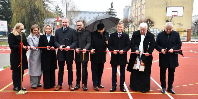 Krasnystaw: nowe boisko wielofunkcyjne oficjalnie otwarte 1 EAttachments910232126cff8f574cf8d90ada0dc904c727233 xl