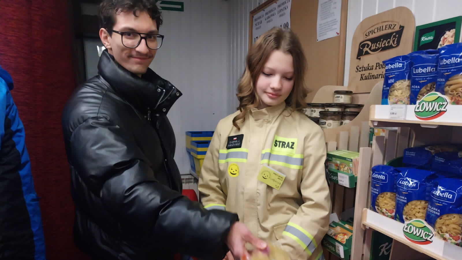 „Hojność mieszkańców jest bardzo duża”. W Białej Podlaskiej zbierają dla dzieci [ZDJĘCIA]