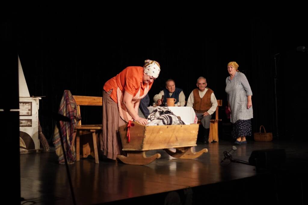 21.12.2025 Jak to na wsi bywało 1 EAttachments8301204f40b50f8fe4245ab0599fbdbe5869584