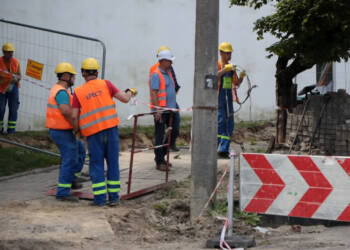 Prace i ruch wahadłowy. Utrudnienia na lubelskich ulicach 6 EAttachments8832543bea3c9c0b0564f4f2ff0829a59f3a545 xl