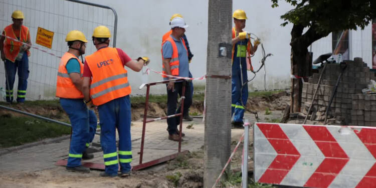 Prace i ruch wahadłowy. Utrudnienia na lubelskich ulicach 1 EAttachments8832543bea3c9c0b0564f4f2ff0829a59f3a545 xl