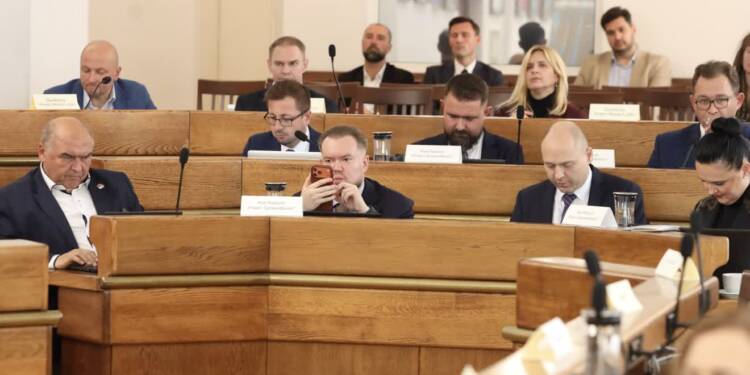 O budżecie w ratuszu. Trwa sesja lubelskiej rady miasta 1 EAttachments9033367e646a226e982ce1847ed8312d5449603 xl