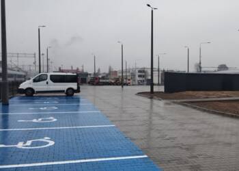 Nowy parking na 100 miejsc powstał przy stacji kolejowej Lublin Główny 7 EAttachments91166586bea3ef40b6cfa3a216b8bbd76a7b802 xl