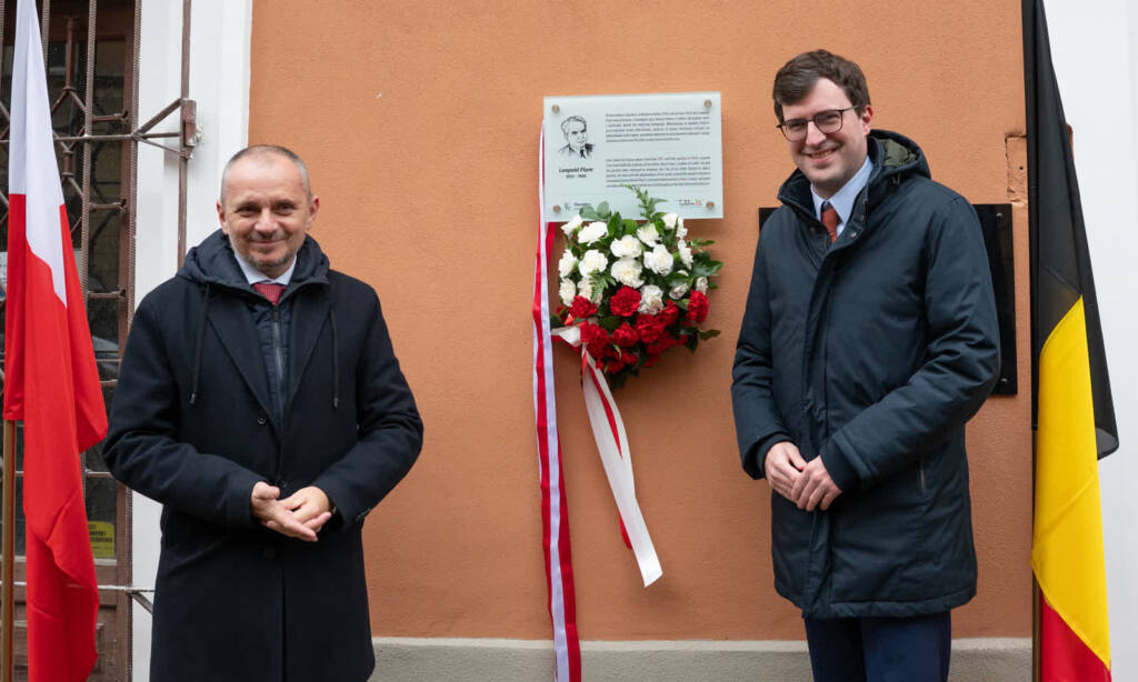 EAttachments912850290132ec8362fc662e8dc8a22a95937c6 xl