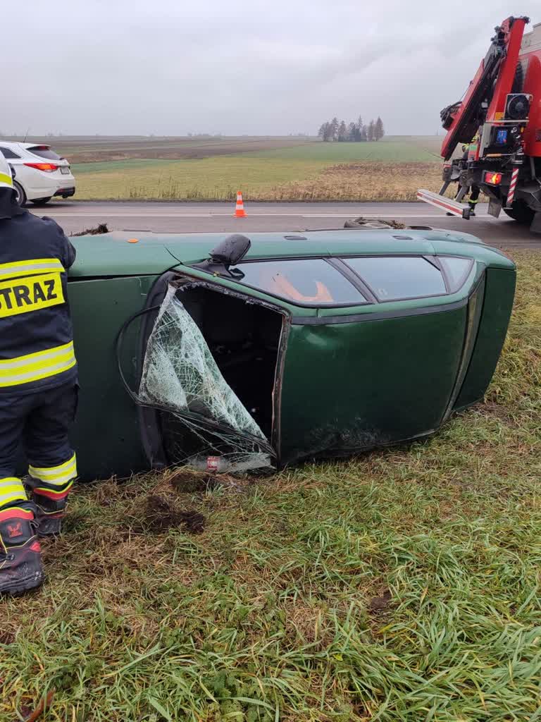 Nie był na służbie, ale ruszył na pomoc. Wzorowa postawa strażaka z Zamościa.