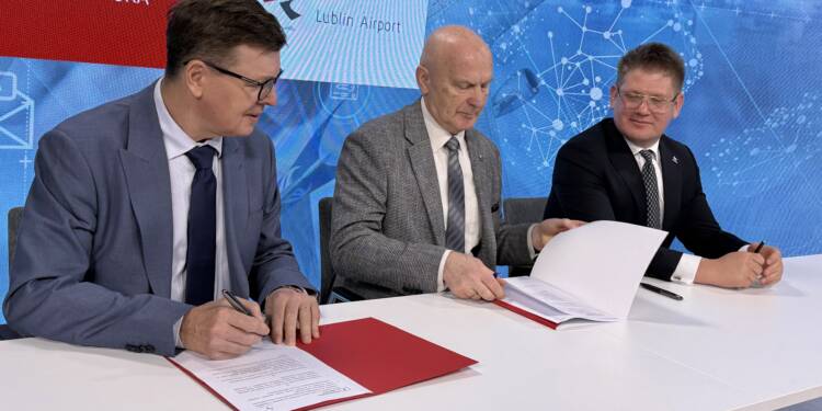 Politechnika Lubelska będzie współpracowała z Portem Lotniczym 1 EAttachments917868190b2b20015dcfb96bc9221ff09fcdcff