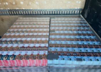 Wpadł podczas rutynowej kontroli. Przemyt papierosów udaremniony 4 EAttachments9181011a5f99bdcbb5fe9e03c49da1b6f47d10d xl