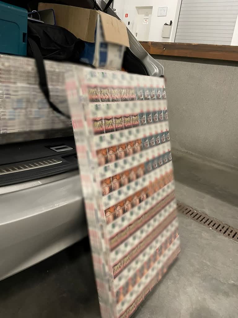 Wpadł podczas rutynowej kontroli. Przemyt papierosów udaremniony