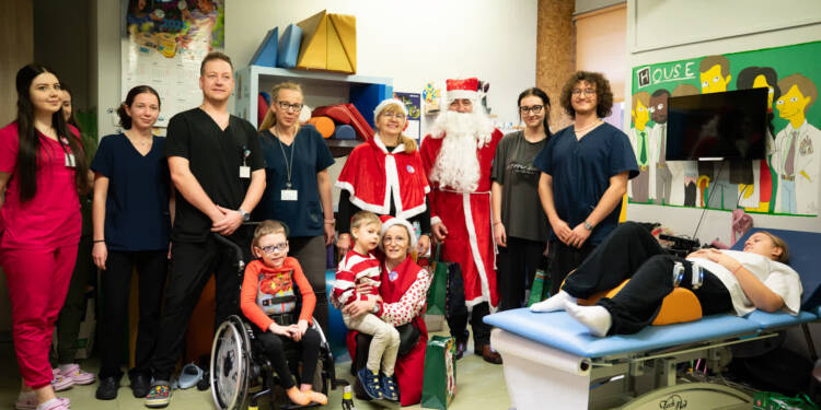 Uśmiech dziecka pomimo choroby. Onkomikołaje w szpitalu uniwersyteckim 1 EAttachments9181225fbf33274a01472ce3330d6a57f3ef84d xl 1