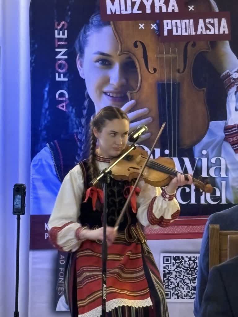 Debiutancka płyta podlaskiej skrzypaczki 3 594057614_25154693037506798_5603355031693987652_n.jpg