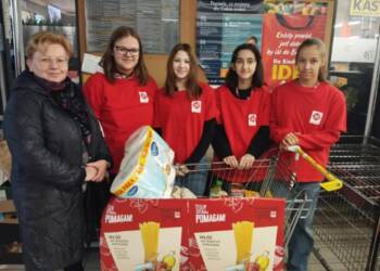 „Tak. Pomagam". Caritas zbiera żywność dla potrzebujących 8 EAttachments9183081a229275a1713e1609fdf13a90319f6ca xl
