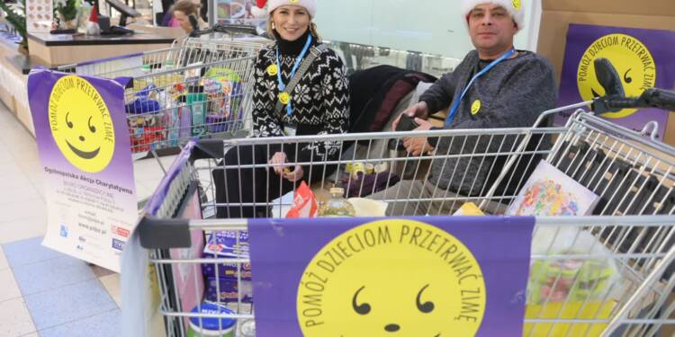 "Ta akcja łączy". W niedzielę Wielka Uliczna Zbiórka Darów 1 EAttachments918478376a646ebec796cad1cbf4c1db1f1c33e xl