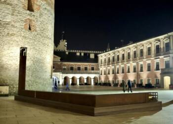 Odsłonięcie instalacji Janusza Bałdygi na dziedzińcu Muzeum Narodowego w Lublinie 3 EAttachments91848166386ac267f9ebdb36683c77967ee5977 xl