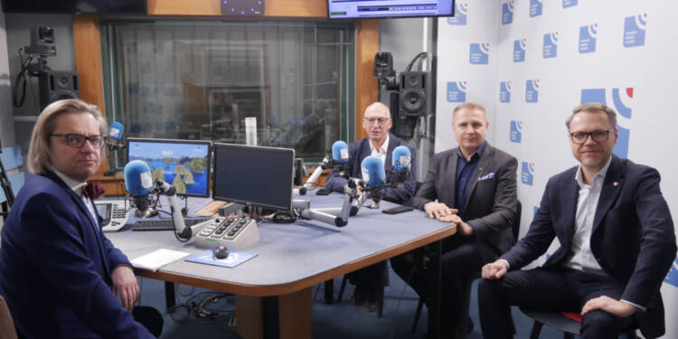 EAttachments91849893d3bf1144efe73d237ded773164f0161 xl